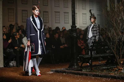 Look 54